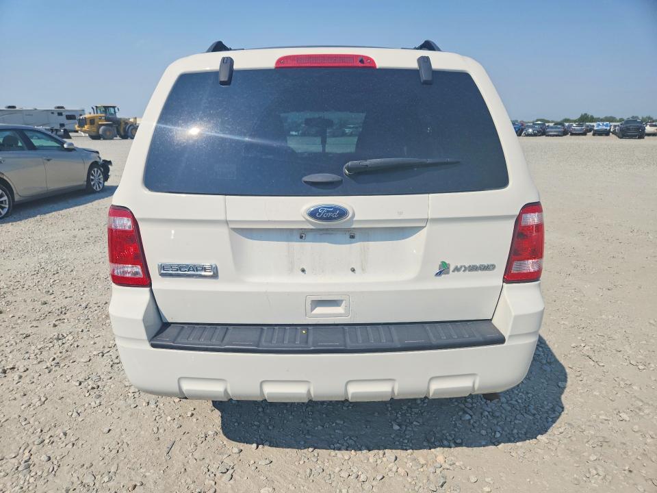 2011 Ford Escape hybrid VIN 1FMCU5K3XBKC17676 COPART salvage auction — FRONT END, CO - SALVAGE TITLE (P), sold $325 on 2026-07-09 (photo 6)