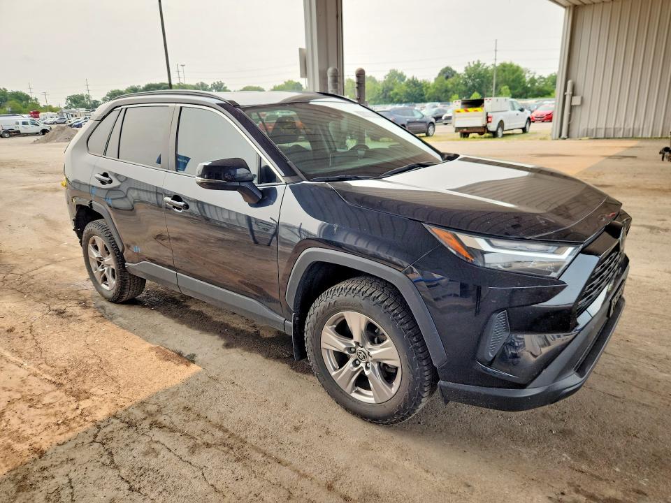 2023 Toyota Rav 4 VIN 2T3P1RFV6PW377196 COPART salvage auction — REAR END, In - Cert Of Title-Salvage Title, sold $12,400 on 2026-08-24 (photo 4)