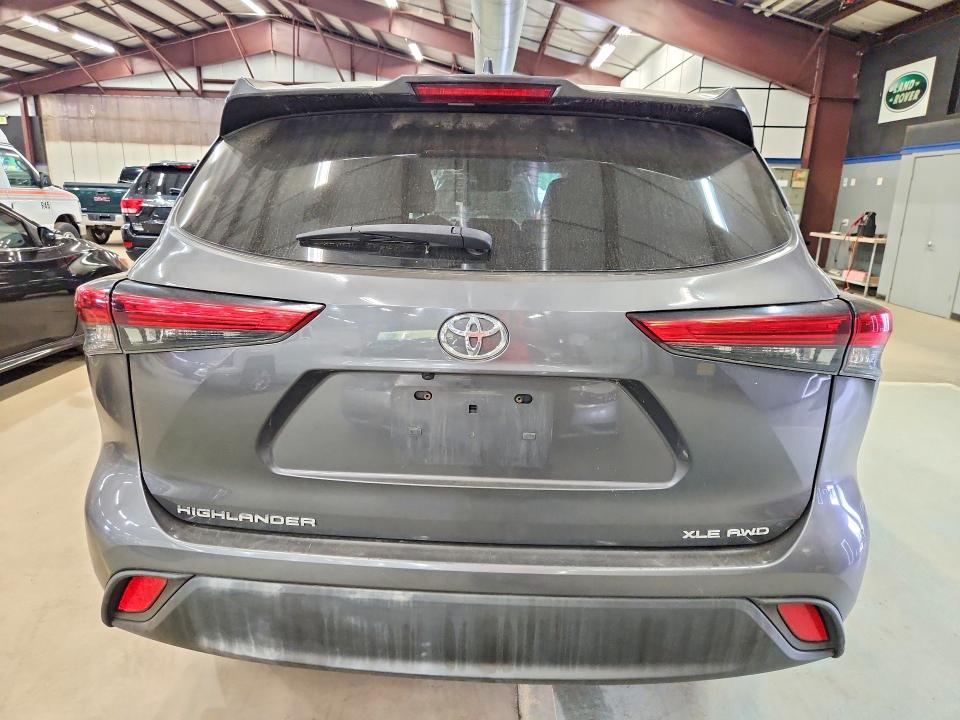 2022 Toyota Highlander VIN 5TDGZRBH5NS203028 COPART salvage auction — MINOR DENT/SCRATCHES, Ma - Certificate Of Title, sold $4,950 on 2026-07-23 (photo 6)