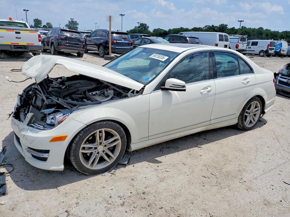2012 Mercedes-benz C-klasse VIN WDDGF8BB9CR234783 COPART salvage auction — FRONT END, Salvage Title, sold $825 on 2026-08-11 (photo 1)
