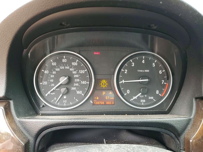2007 BMW VIN WBAWV535X7P077702 COPART salvage auction — SIDE, MA - CERT OF TITLE-RECONSTRCTD COLL, sold $375 on 2026-07-23 (photo 9)