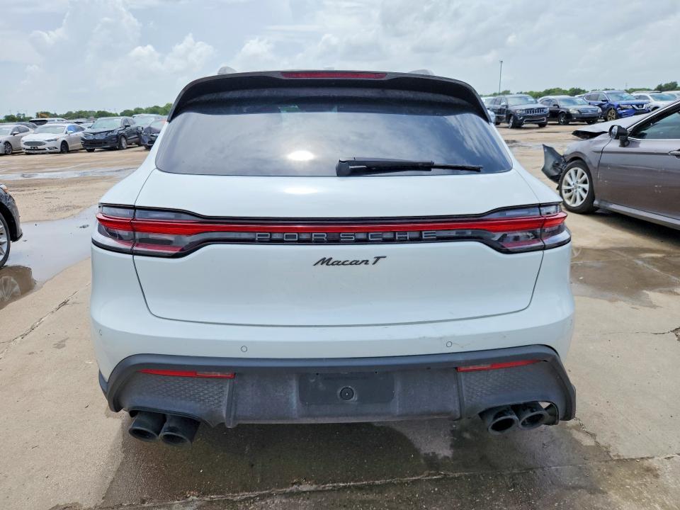 2024 Porsche Macan VIN WP1AA2A50RLB04473 COPART salvage auction — FRONT END, TX - CERTIFICATE OF TITLE, sold $13,100 on 2026-08-11 (photo 6)