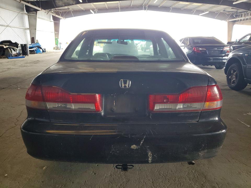 2002 Honda Accord VIN JHMCG66022C023685 COPART salvage auction — MINOR DENT/SCRATCHES, Ca - Dis/Dlr/Exp Only Clean Title, sold $125 on 2026-07-16 (photo 6)
