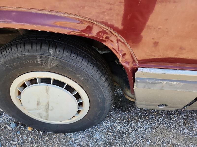 1991 Volkswagen Vanagon VIN WV2YB0256MG012786 COPART salvage auction — MINOR DENT/SCRATCHES, MD - CERTIFICATE OF TITLE (P), sold $6,800 on 2026-08-05 (photo 9)