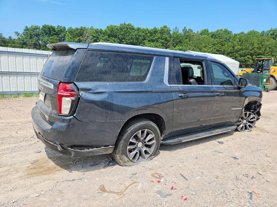 2021 Chevrolet Suburban VIN 1GNSKCKD7MR372934 COPART salvage auction — FRONT END, Nc - Dealer Only Clean Title, sold $13,900 on 2026-07-30 (photo 3)