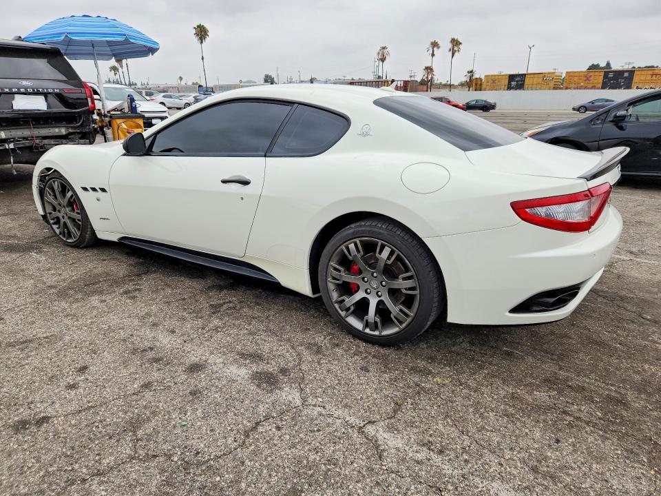 2010 Maserati Granturismo VIN ZAM45KLA1A0052821 COPART salvage auction — FRONT END, Mi - Dis/Dlr/Exp Only Salvage Title, sold $13,800 on 2026-07-10 (photo 2)