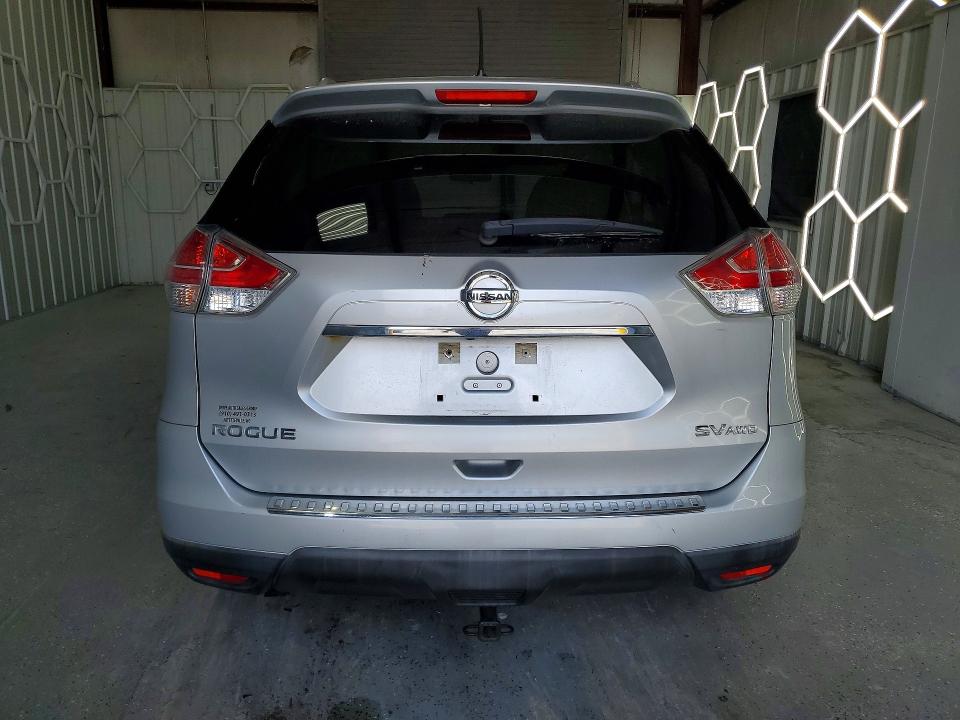2016 Nissan Rogue VIN KNMAT2MV2GP631086 COPART salvage auction — MINOR DENT/SCRATCHES, Nc - Dealer Only Clean Title, sold $500 on 2026-07-28 (photo 6)
