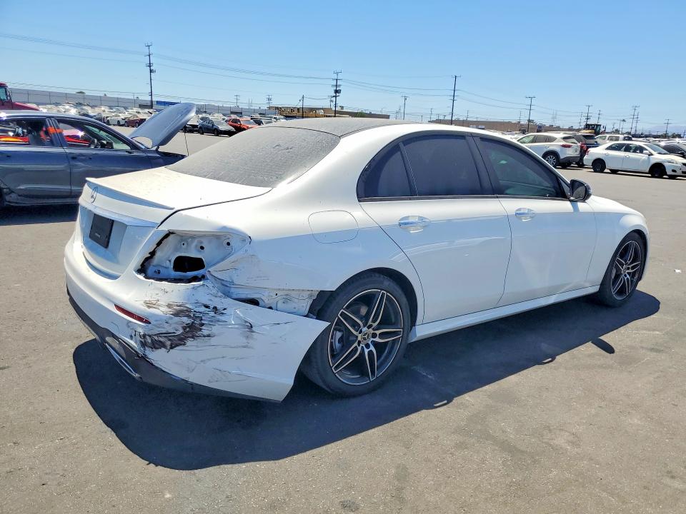 2020 Mercedes-benz E-klasse VIN W1KZF8DB9LA769438 COPART salvage auction — REAR END, Ca - Salvage Certificate, sold $13,600 on 2026-08-24 (photo 3)