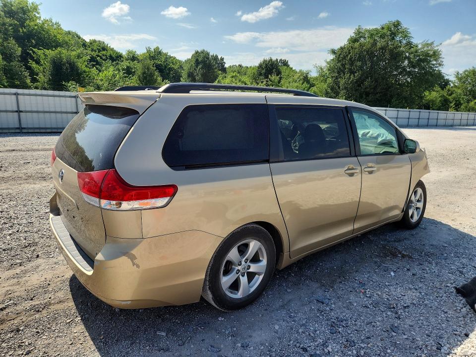 2011 Toyota Sienna VIN 5TDKK3DCXBS125113 COPART salvage auction — FRONT END, Pa - Certificate Of Salvage, sold $900 on 2026-07-29 (photo 3)
