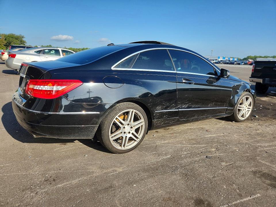2010 Mercedes-benz E-klasse VIN WDDKJ5GB8AF032872 COPART salvage auction — FRONT END, Fl - Cert Of Title Slvg Rebuildable, sold $525 on 2026-08-10 (photo 3)
