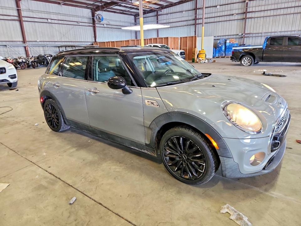 2017 Mini Cooper VIN WMWLN9C30H2E50238 COPART salvage auction — MINOR DENT/SCRATCHES, Ga - Certificate Of Title (P), sold $4,750 on 2026-07-27 (photo 4)