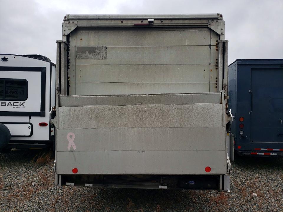 2012 Workhorse W62 VIN 5B4MFG2E9C3448845 COPART salvage auction — SIDE, Wa - Vehicle Cert Of Ownership-Titl, sold $1,800 on 2026-07-31 (photo 6)