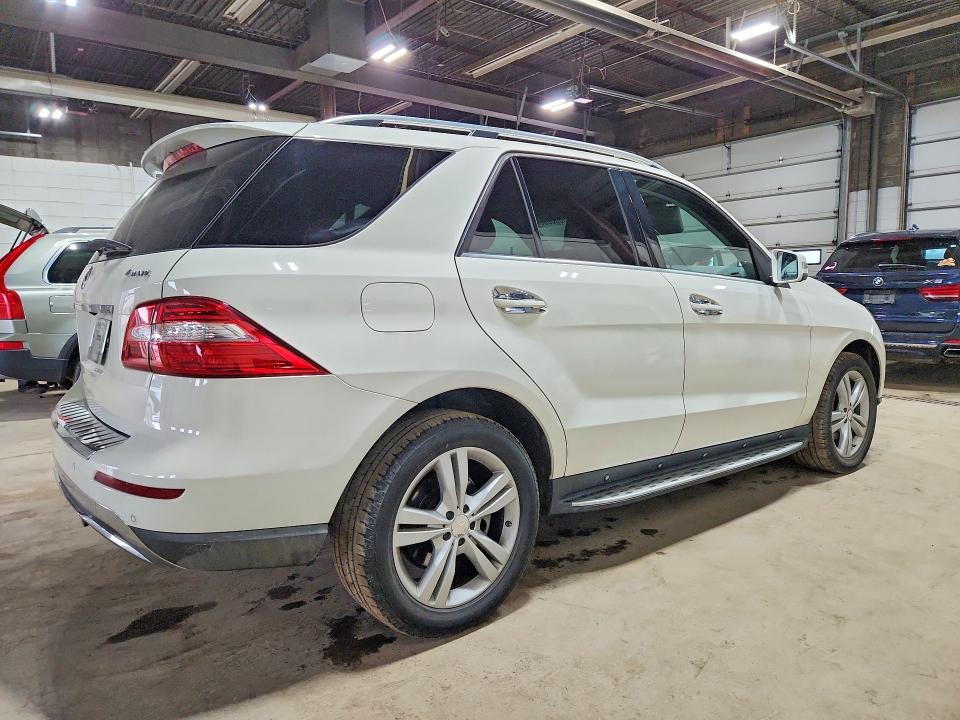 2013 Mercedes-benz M-klasse VIN 4JGDA5HB0DA207548 COPART salvage auction — HAIL, Mn - Cert Of Title-Salvage, sold $6,400 on 2026-08-04 (photo 3)