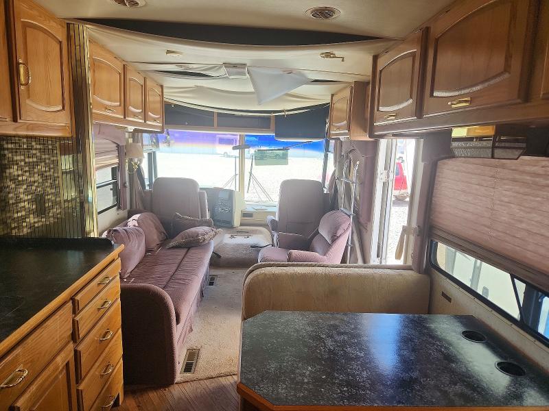 1993 Winnebago Vectra VIN 1GBKP37N4P3302010 COPART salvage auction — ROOF, UT - SALVAGE CERTIFICATE, sold $2 on 2026-07-14 (photo 5)