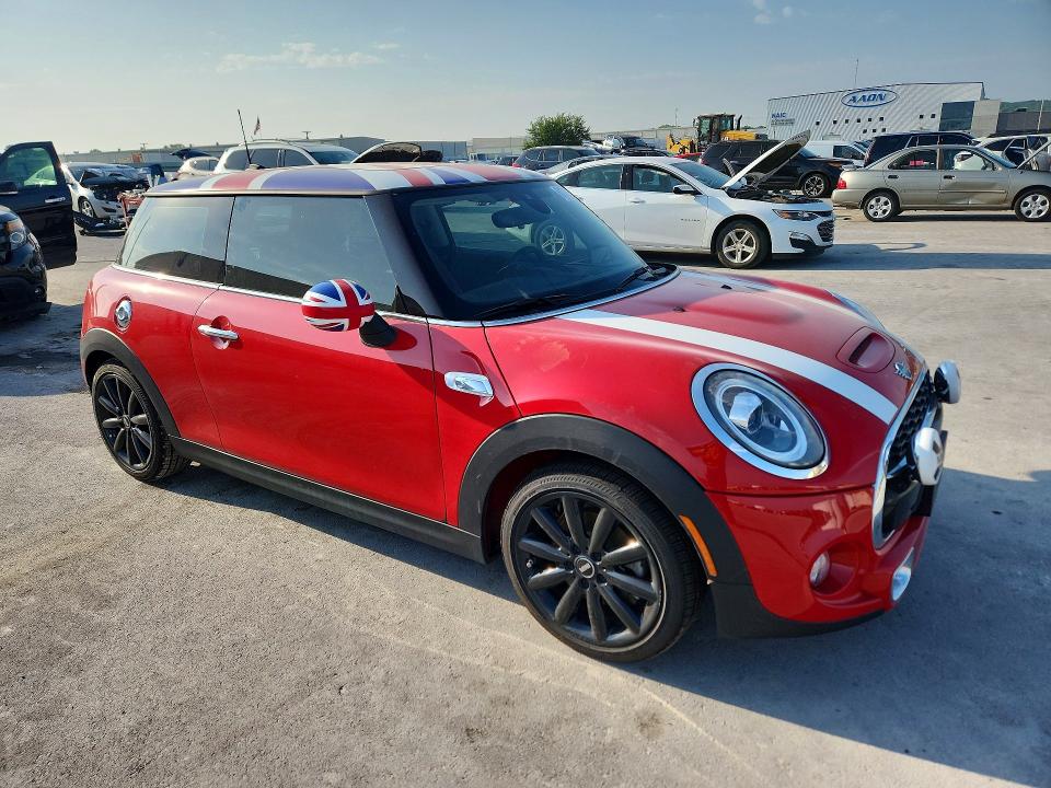 2019 Mini Cooper VIN WMWXP7C56K2A52153 COPART salvage auction — WATER/FLOOD, Ks - Cert Of Title-Salvage, sold $5,100 on 2026-08-21 (photo 4)