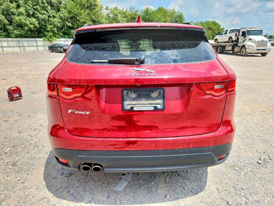 2017 Jaguar F-pace VIN SADCK2BN2HA087941 COPART salvage auction — NORMAL WEAR, Ok - Certificate Of Title, sold $2,550 on 2026-07-28 (photo 6)