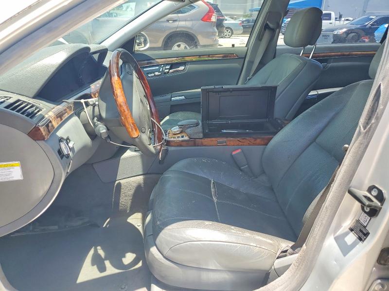 2007 Mercedes-benz S class VIN WDDNG71X27A107972 COPART salvage auction — VANDALISM, FL - CERT OF TITLE SLVG REBUILDABLE, sold $275 on 2026-08-07 (photo 7)