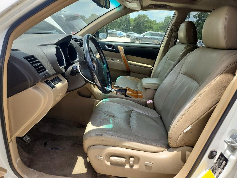 2008 Toyota Highlander VIN JTEEW44AX82017351 COPART salvage auction — WATER/FLOOD, Fl - Certificate Of Title, sold $1,850 on 2026-07-14 (photo 7)