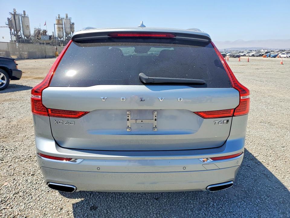 2018 Volvo Xc60 VIN YV4A22RL1J1017468 COPART salvage auction — SIDE, CA - SALVAGE CERTIFICATE, sold $13,300 on 2026-10-02 (photo 6)