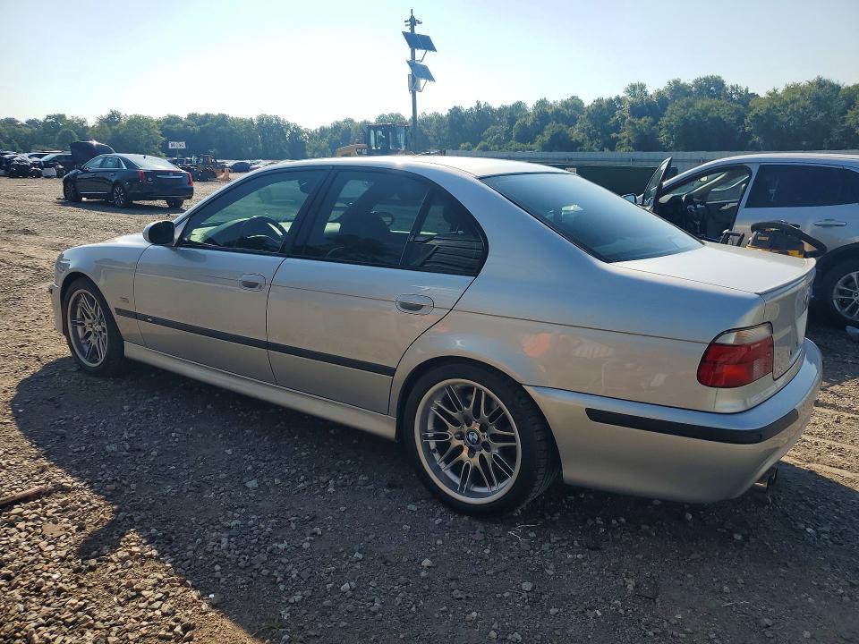 2000 BMW M5 VIN WBSDE9348YBZ96310 COPART salvage auction — MINOR DENT/SCRATCHES, SC - CERT OF TITLE-SALVAGE, sold $9,900 on 2026-07-28 (photo 2)