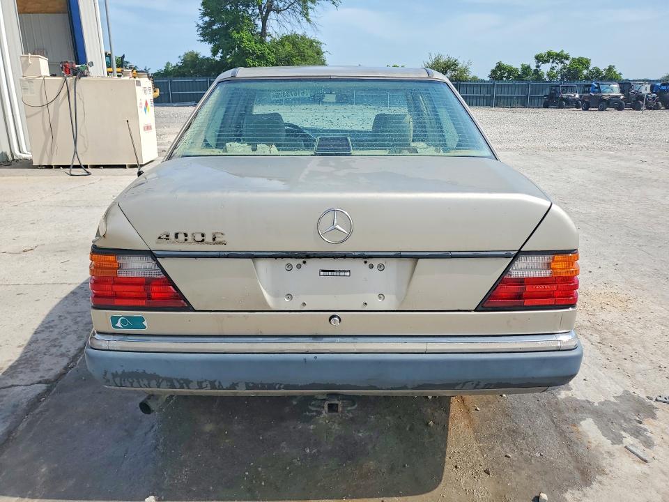 1992 Mercedes-benz 400 VIN WDBEA34E6NB793146 COPART salvage auction — MINOR DENT/SCRATCHES, TN - CERTIFICATE OF TITLE, sold $225 on 2026-07-27 (photo 6)