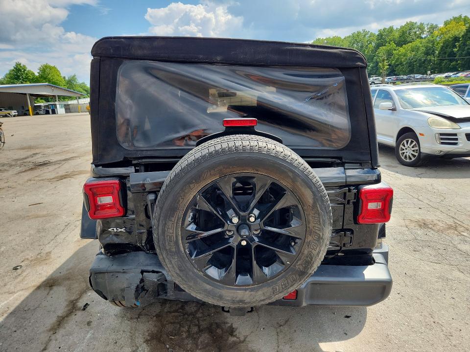 2022 Jeep Wrangler / VIN 1C4JJXP6XNW106660 COPART salvage auction — REAR END, Md - Cert Of Salvage > 75% Damage, sold $12,700 on 2026-08-31 (photo 6)