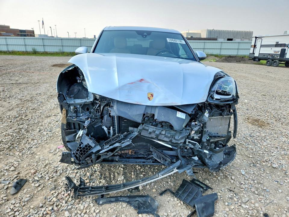 2019 Porsche Cayenne VIN WP1AA2AY1KDA03694 COPART salvage auction — FRONT END, Mn - Cert Of Title-Salvage, sold $7,000 on 2026-08-31 (photo 5)