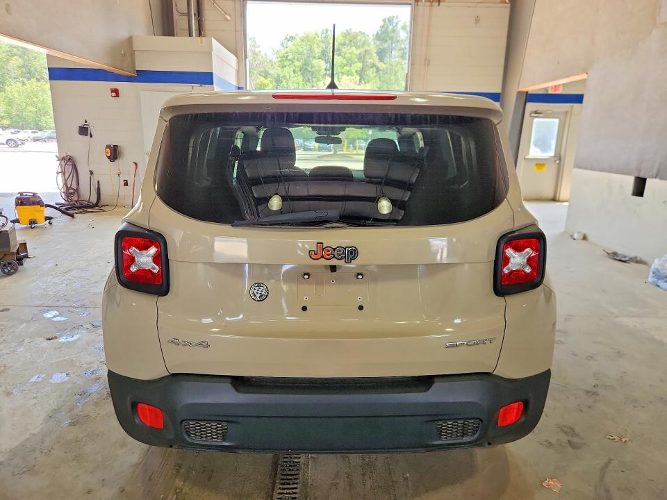 2016 Jeep Renegade VIN ZACCJBAW2GPD19638 COPART salvage auction — MINOR DENT/SCRATCHES, Va - Certificate Of Title, sold $625 on 2026-07-17 (photo 6)