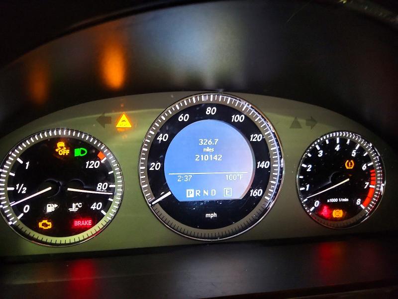 2012 Mercedes-benz Glk-class VIN WDCGG5GB7CF748609 COPART salvage auction — MINOR DENT/SCRATCHES, Ga - Certificate Of Title, sold $1,250 on 2026-08-10 (photo 9)