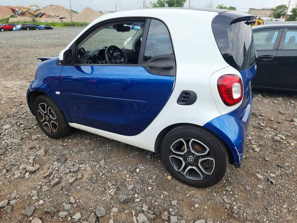2016 Smart Fortwo VIN WMEFJ5DA4GK059818 COPART salvage auction — FRONT END, Ny - Mv-907A Salvage Certificate, sold $850 on 2026-08-10 (photo 2)