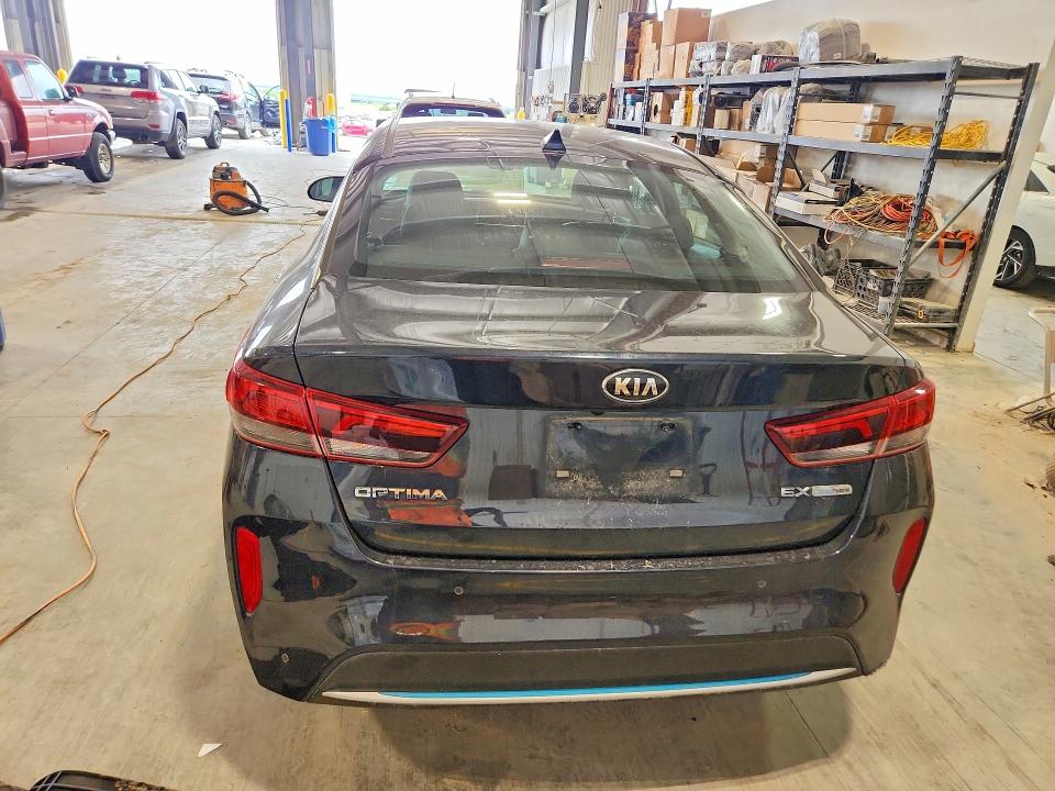 2020 Kia Optima VIN KNAGU4LE2L5044670 COPART salvage auction — MECHANICAL, Ne - Certificate Of Title, sold $2,300 on 2026-07-28 (photo 6)