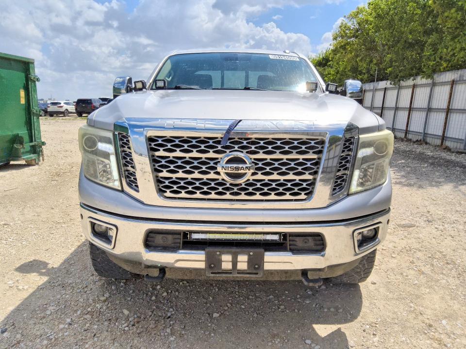 2016 Nissan TITAN VIN 1N6BA1F47GN510507 COPART salvage auction — MINOR DENT/SCRATCHES, Tx - Certificate Of Title, sold $10,700 on 2026-07-28 (photo 5)