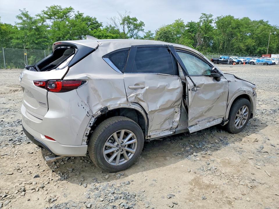 2025 Mazda Cx-5 VIN JM3KFBCM9S0802395 COPART salvage auction — ROLLOVER, FL - CERTIFICATE OF DESTRUCTION, sold $7,300 on 2026-07-28 (photo 3)