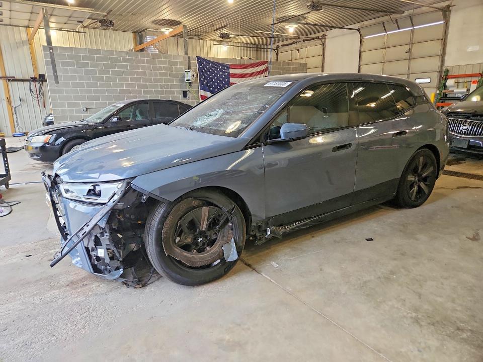 2023 BMW Ix VIN WB533CF07PCM48172 COPART salvage auction — FRONT END, Mo - Salvage Certificate Of Title, sold $300 on 2026-08-18 (photo 1)