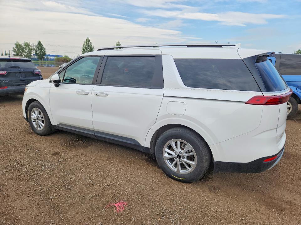2023 Kia Carnival VIN KNDNB5H39P6293240 COPART salvage auction — SIDE, AB - BOS - SALVAGE, sold $6,000 on 2026-07-28 (photo 2)
