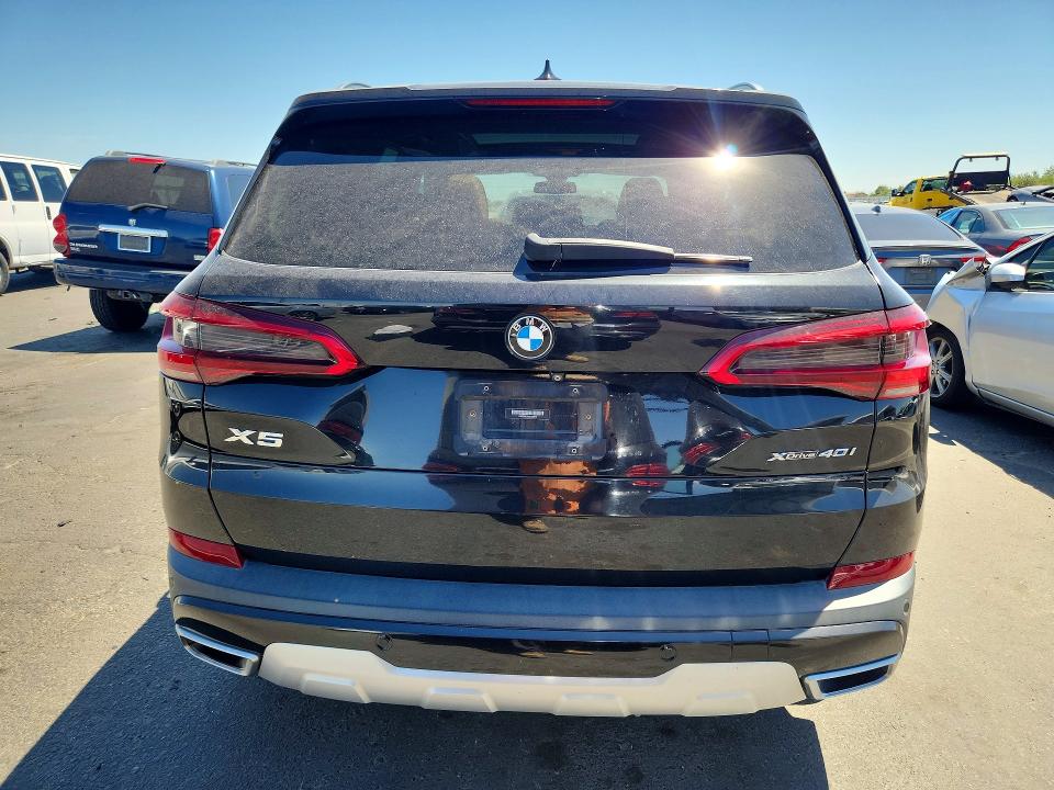 2019 BMW X5 VIN 5UXCR6C5XKLK88610 COPART salvage auction — MINOR DENT/SCRATCHES, CA - DIS/DLR/EXP ONLY CLEAN TITLE, sold $11,100 on 2026-07-30 (photo 6)