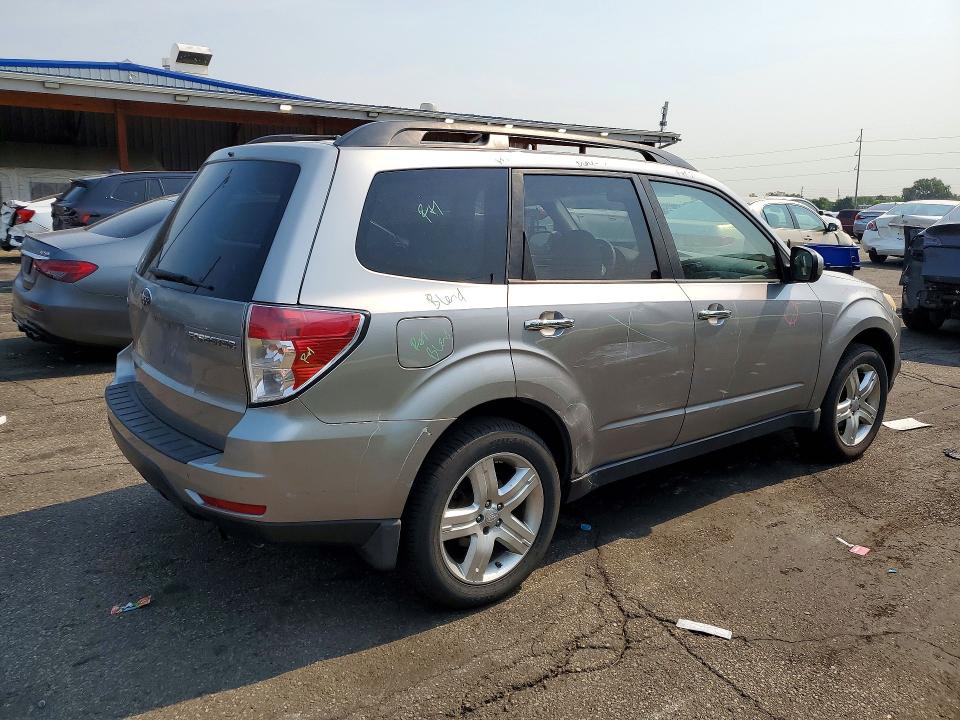 2009 Subaru Forester VIN JF2SH63609G745342 COPART salvage auction — SIDE, CO - PUBLIC - SALVAGE TITLE (P), sold $400 on 2026-07-28 (photo 3)