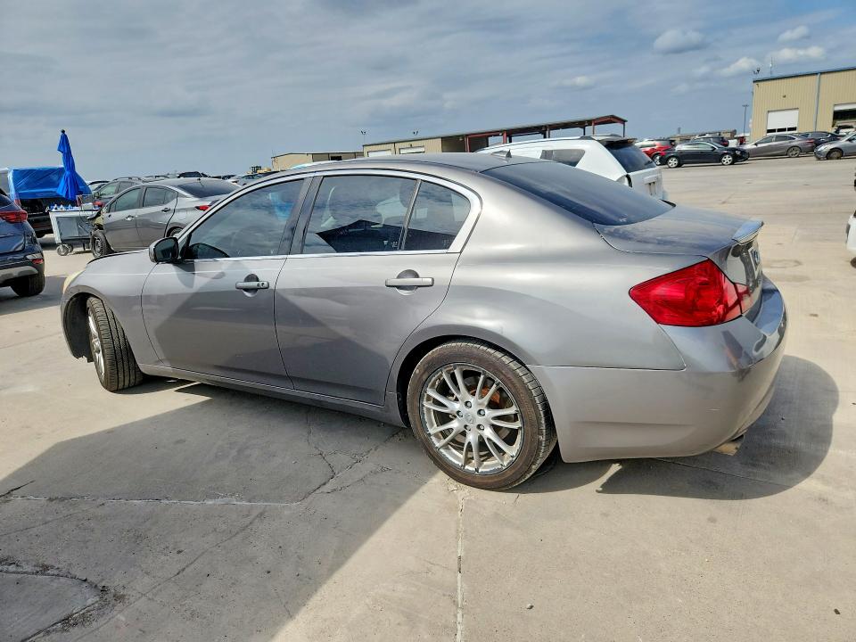 2007 Infiniti G35 VIN JNKBV61E97M717344 COPART salvage auction — MINOR DENT/SCRATCHES, TX - CERT OF TITLE-REBUILT SALVAGE, sold $500 on 2026-07-30 (photo 2)