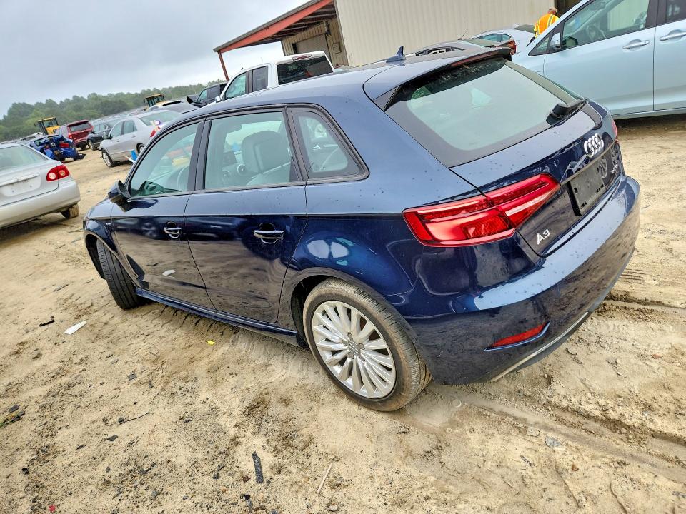 2018 Audi VIN WAUUPBFF5JA063432 COPART salvage auction — MINOR DENT/SCRATCHES, Md - Certificate Of Title, sold $3,550 on 2026-07-14 (photo 2)