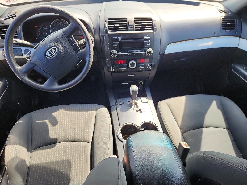 2009 Kia Borrego VIN KNDJJ741X95033097 COPART salvage auction — NORMAL WEAR, LA - CERT OF TITLE-RECONSTRUCTED, sold $250 on 2026-07-29 (photo 8)