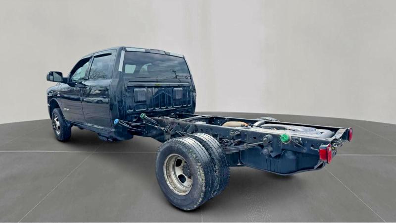 2022 Ram 3500 VIN 3C7WRSCL3NG207506 COPART salvage auction — NORMAL WEAR, Wv - Certificate Of Title (P), sold $13,800 on 2026-08-02 (photo 3)
