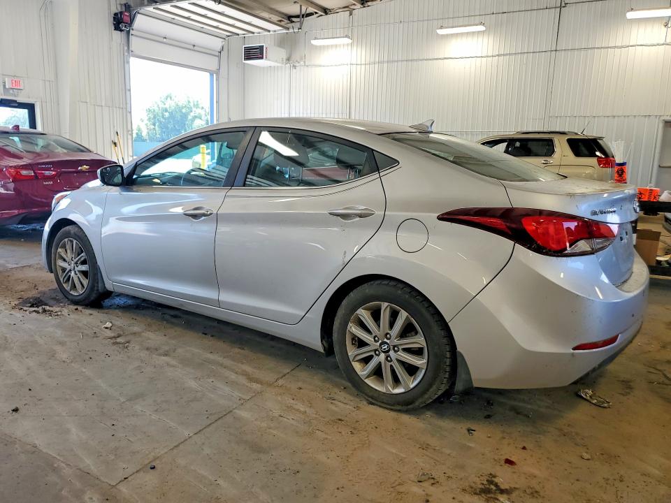 2015 Hyundai Elantra VIN KMHDH4AE8FU240096 COPART salvage auction — MINOR DENT/SCRATCHES, MN - CERT OF TITLE-PRIOR SALVAGE, sold $575 on 2026-07-23 (photo 2)