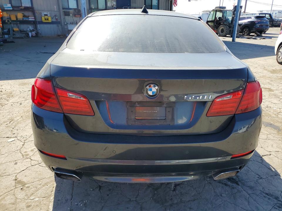 2011 BMW 5er VIN WBAFR9C57BC270076 COPART salvage auction — ENGINE BURN, Ca - Salvage Certificate, sold $225 on 2026-08-04 (photo 6)