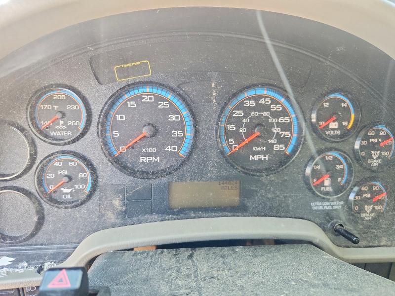 2015 International VIN 1HTMMAAN3FH514475 COPART salvage auction — ROLLOVER, Va - Cert Of Title - Salvage, sold $2,950 on 2026-09-04 (photo 9)
