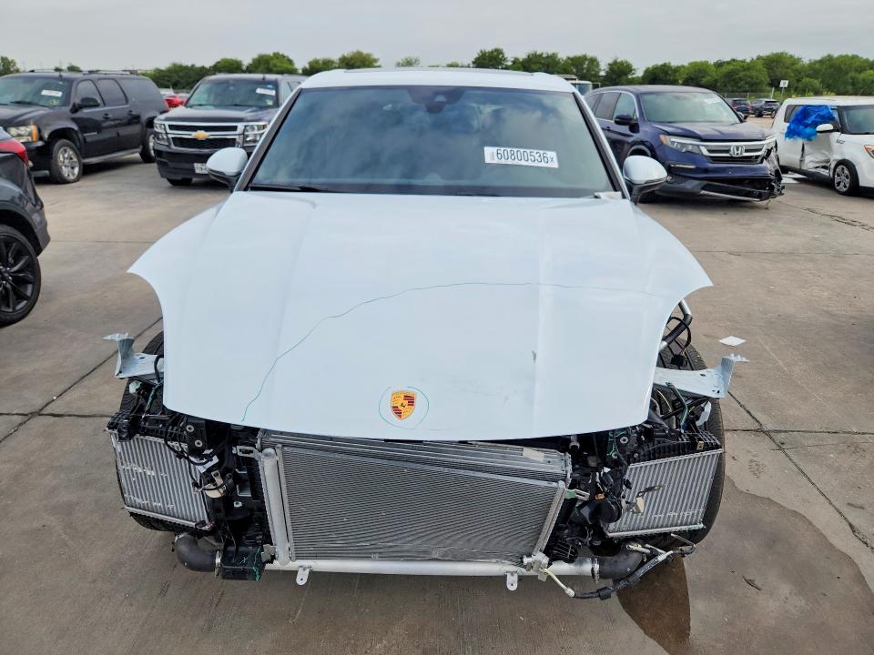 2022 Porsche Cayenne VIN WP1AA2AYXNDA05917 COPART salvage auction — FRONT END, TX - SALVAGE VEHICLE TITLE (P), sold $22,200 on 2026-07-23 (photo 5)