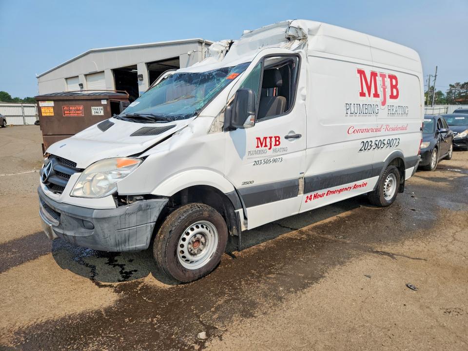 2013 Mercedes-benz Sprinter VIN WD3PE7CC8D5741840 COPART salvage auction — ROOF, CT - CERT OF TITLE-SALVAGE, sold $125 on 2026-07-21 (photo 1)
