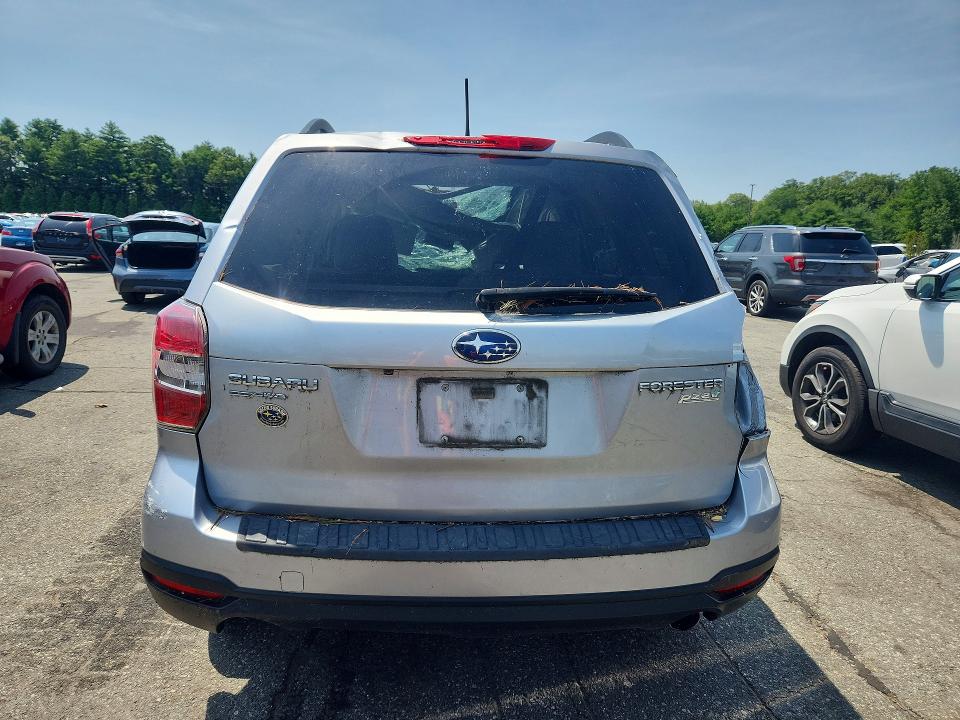 2014 Subaru Forester VIN JF2SJAEC0EH468593 COPART salvage auction — ROOF, CT - CERTIFICATE OF TITLE, sold $325 on 2026-07-21 (photo 6)