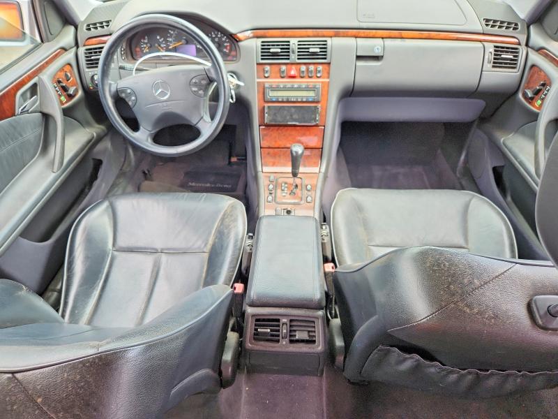 2000 Mercedes-benz E-class VIN WDBJF83J6YX034323 COPART salvage auction — MECHANICAL, Az - Certificate Of Title, sold $200 on 2026-07-31 (photo 8)