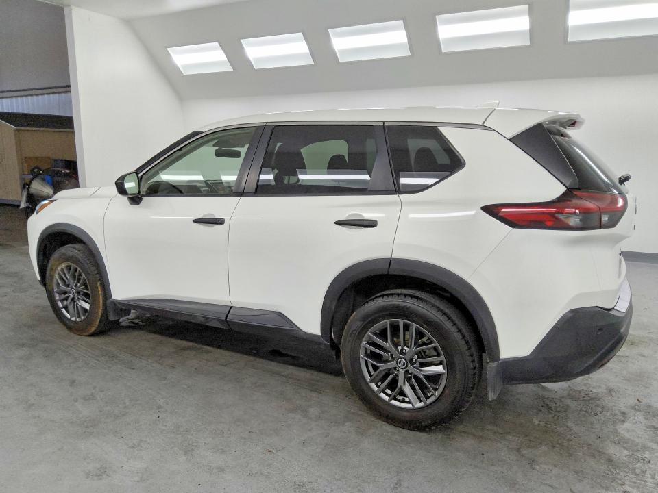 2021 Nissan Rogue sport VIN JN8AT3AA0MW016145 COPART salvage auction — MECHANICAL, CA - CERTIFICATE OF TITLE, sold $5,000 on 2026-07-27 (photo 2)