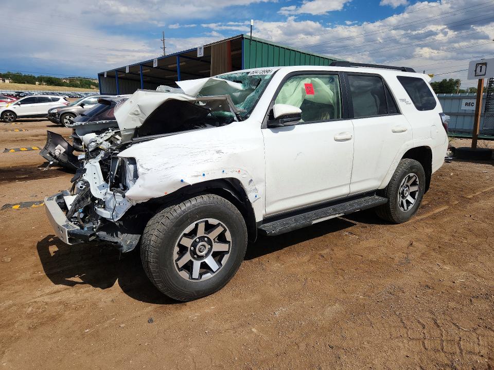 2022 Toyota 4runner VIN JTEPU5JR0N6023548 COPART salvage auction — FRONT END, Co - Salvage Title, sold $300 on 2026-07-29 (photo 1)